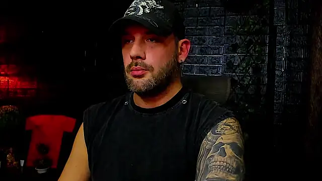 LexXHardy online show from October 2025 01:16:02 AM