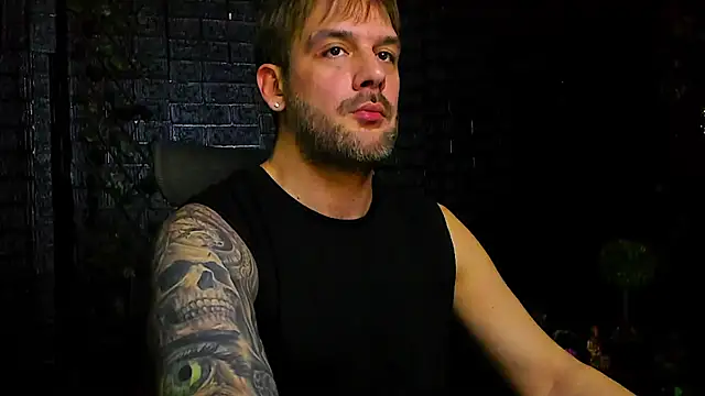 LexXHardy online show from November 2025 02:01:01 AM