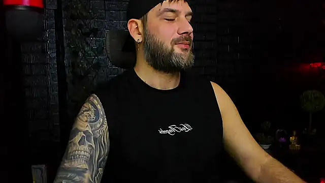 LexXHardy online show from November 2025 11:13:02 AM