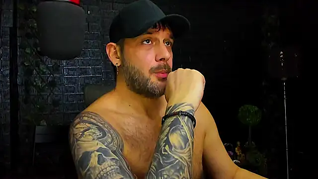 LexXHardy online show from December 2025 07:26:02 PM