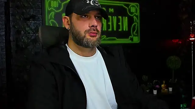 LexXHardy online show from November 2025 11:37:01 AM