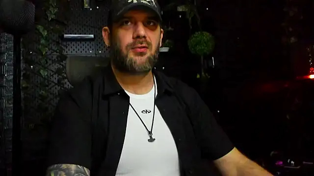 LexXHardy online show from April 2026 03:38:01 PM