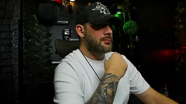 LexXHardy online show from April 2026 01:45:01 PM