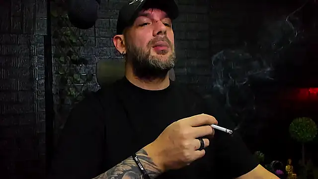 LexXHardy online show from December 2025 08:20:01 PM