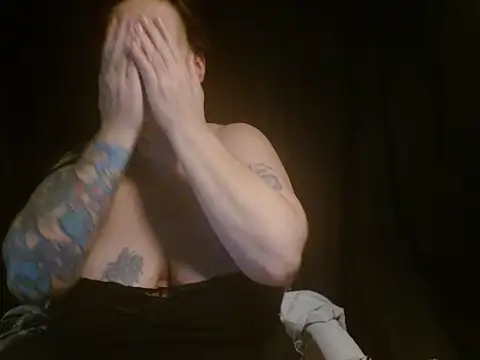 SimoneMoore online show from January 2026 05:33:02 AM