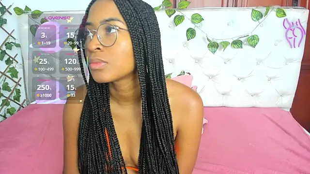 Snapshot of Andrea_Williams24 chatting on October 2025 12:37:02 PM Andrea Williams24 online show from October 2025 12:37:02 PM