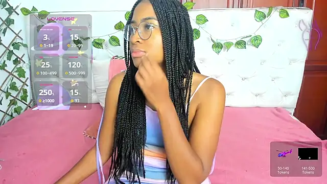Snapshot of Andrea_Williams24 chatting on October 2025 12:17:01 PM Andrea Williams24 online show from October 2025 12:17:01 PM