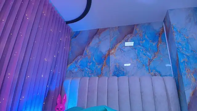  sex mia online show from April 2026 07:18:01 PM