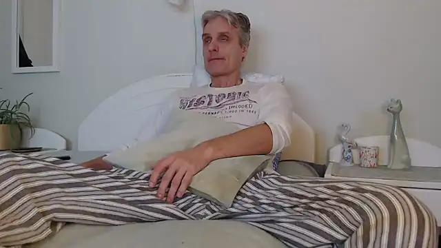 StrongBill online show from December 2024 02:12:01 PM