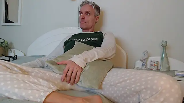 StrongBill online show from February 2025 03:17:02 PM