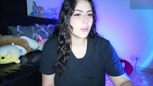 Snapshot of TuWaifuVirtual1 chatting on October 2025 11:16:02 PM TuWaifuVirtual1 online show from October 2025 11:16:02 PM