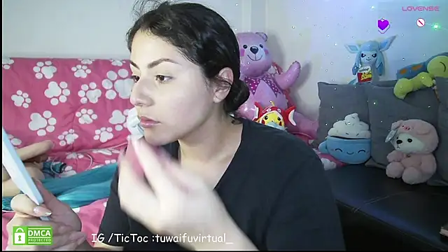 TuWaifuVirtual1 online show from April 2026 10:49:02 PM