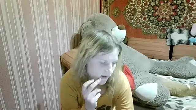 Kathlyn  Heath online show from December 2025 03:38:02 PM