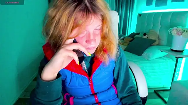 Kathlyn  Heath online show from October 2025 08:42:01 PM