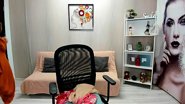 Cassandra Hotty online show from March 2025 04:41:02 AM