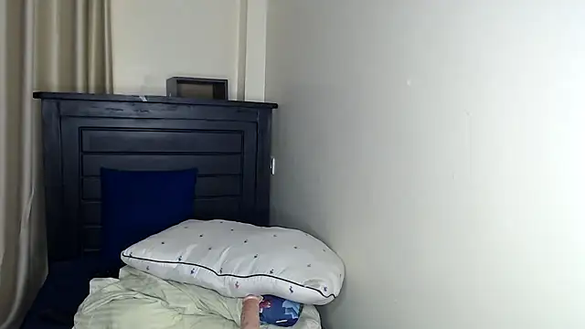 NIKKIE LOVE online show from February 2026 09:29:02 AM