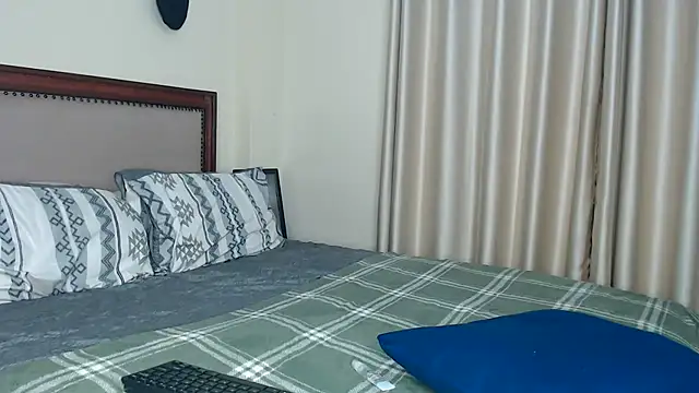 Snapshot of NIKKIE_LOVE chatting on July 2026 09:43:02 PM NIKKIE LOVE online show from July 2026 09:43:02 PM