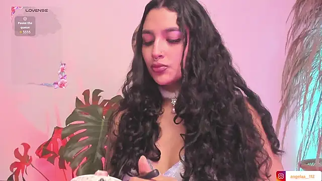 Snapshot of Anngel_1 chatting on November 2025 04:51:01 PM Anngel 1 online show from November 2025 04:51:01 PM