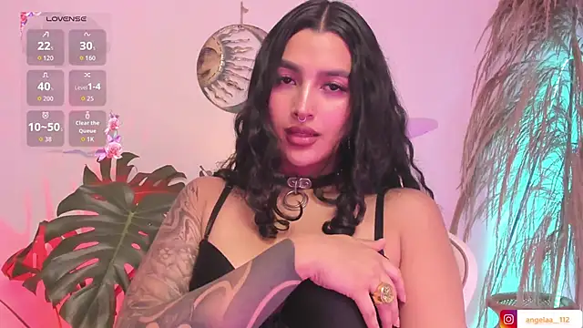 Snapshot of Anngel_1 chatting on November 2025 03:57:02 PM Anngel 1 online show from November 2025 03:57:02 PM