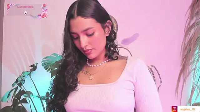 Snapshot of Anngel_1 chatting on October 2025 03:21:02 PM Anngel 1 online show from October 2025 03:21:02 PM