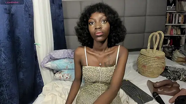 suhaila suus online show from December 2025 02:55:02 AM