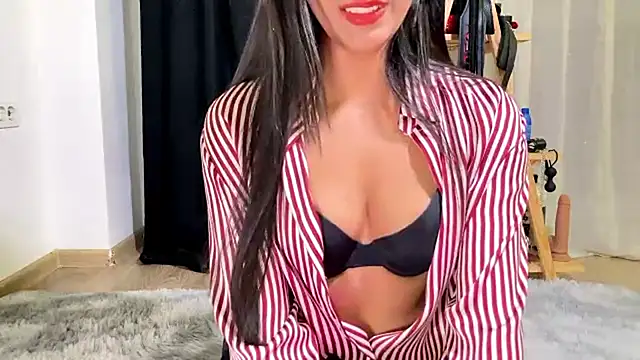 Snapshot of Nisha2708 chatting on September 2025 05:57:03 PM Nisha2708 online show from September 2025 05:57:03 PM