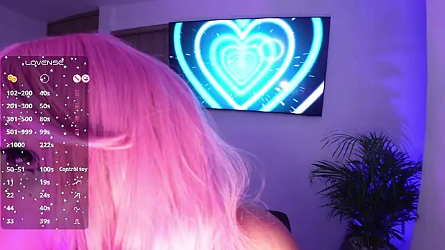 Snapshot of angel_rouse_ chatting on June 2026 05:35:01 AM angel rouse online show from June 2026 05:35:01 AM