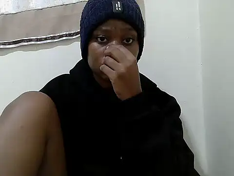 maggyjan online show from October 2025 06:08:01 PM