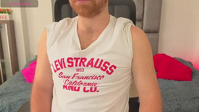 michacosio online show from November 2025 06:22:02 PM