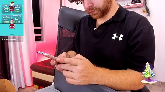 michacosio online show from December 2025 03:33:01 AM