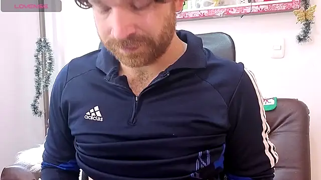 michacosio online show from November 2025 05:02:01 PM