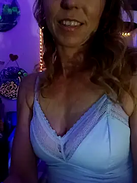 cammyquart online show from November 2025 02:58:02 AM