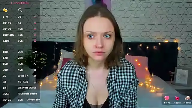 Snapshot of Linda_Bryant chatting on February 2025 12:53:02 AM Linda Bryant online show from February 2025 12:53:02 AM