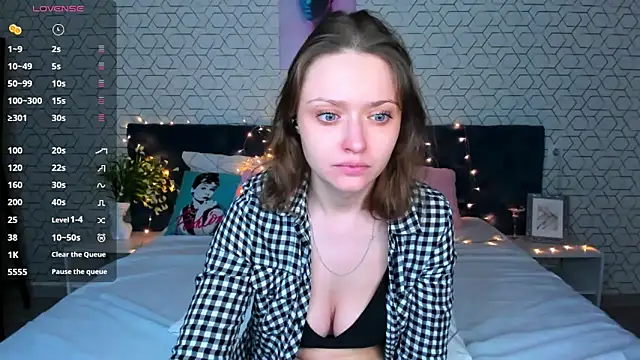 Snapshot of Linda_Bryant chatting on March 2025 12:44:01 AM Linda Bryant online show from March 2025 12:44:01 AM