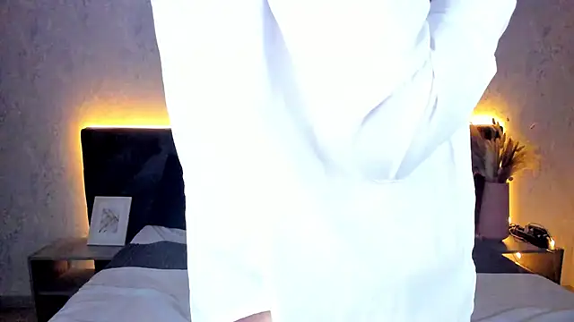 Snapshot of Linda_Bryant chatting on January 2026 12:58:01 AM Linda Bryant online show from January 2026 12:58:01 AM