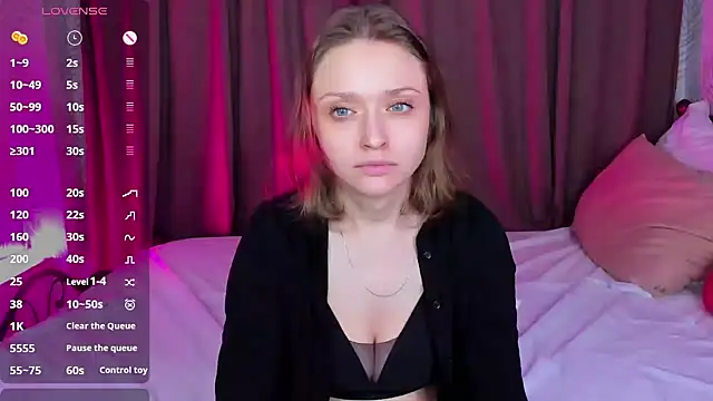 Snapshot of Linda_Bryant chatting on January 2025 03:55:02 AM Linda Bryant online show from January 2025 03:55:02 AM