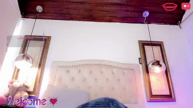 Snapshot of Rodd__y chatting on November 2025 12:31:01 PM Rodd y online show from November 2025 12:31:01 PM