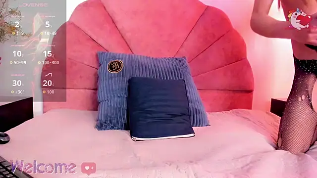 Snapshot of Rodd__y chatting on December 2025 08:17:02 PM Rodd y online show from December 2025 08:17:02 PM