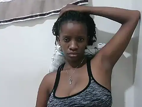 Snapshot of prettybeee chatting on October 2025 07:36:01 PM prettybeee online show from October 2025 07:36:01 PM