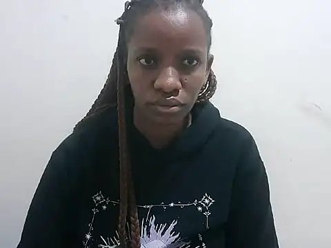 Snapshot of prettybeee chatting on February 2026 03:37:01 AM prettybeee online show from February 2026 03:37:01 AM