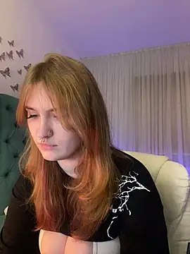  Chlo  e online show from March 2025 02:39:01 AM