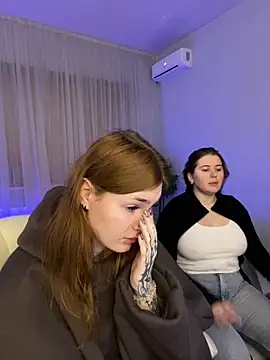  Chlo  e online show from September 2025 06:04:02 PM