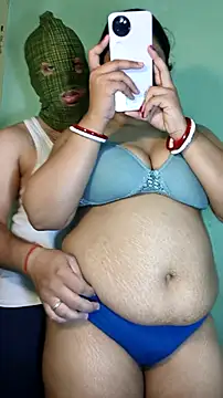 Snapshot of hotty_Sexy-couple chatting on March 2025 05:46:02 AM hotty Sexy-couple online show from March 2025 05:46:02 AM