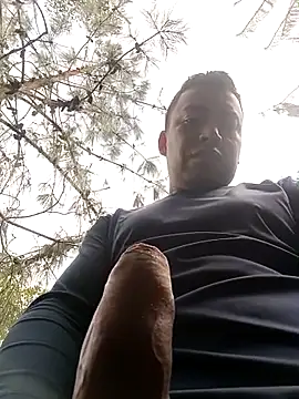 Diego leon27 online show from November 2025 09:19:01 PM