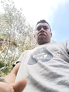 Diego leon27 online show from November 2025 02:12:01 PM