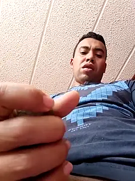 Diego leon27 online show from October 2025 01:01:01 PM