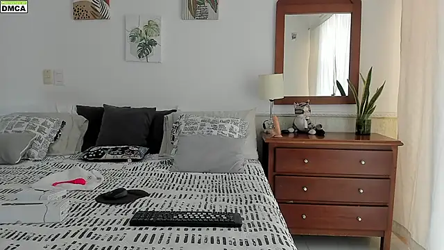 emilyboobs   online show from November 2025 01:22:02 PM