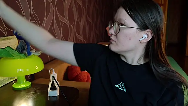 MiriamOr online show from March 2026 09:03:01 AM