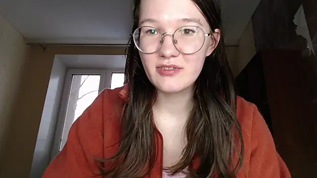 MiriamOr online show from February 2025 01:29:01 PM