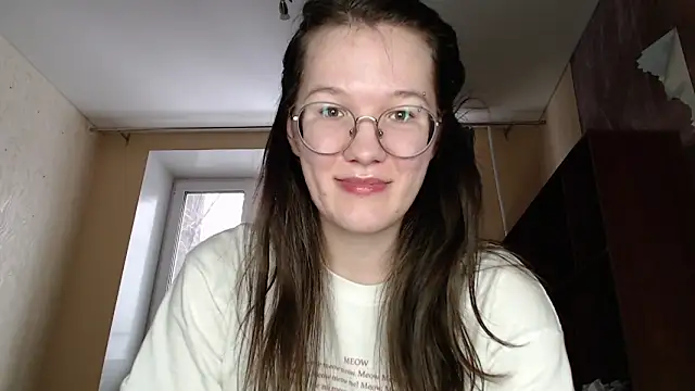 MiriamOr online show from February 2025 01:32:02 PM